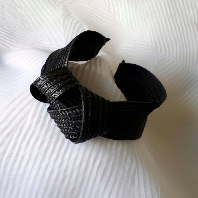 Diadema SUSANNA | Taller de forja artística en Cuenca El francés